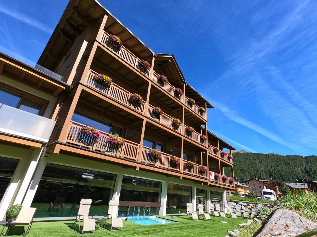 Francesin Active Hotel ليفينو المظهر الخارجي الصورة