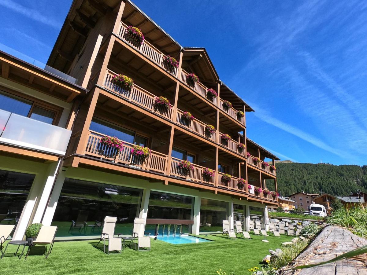 Francesin Active Hotel ليفينو المظهر الخارجي الصورة