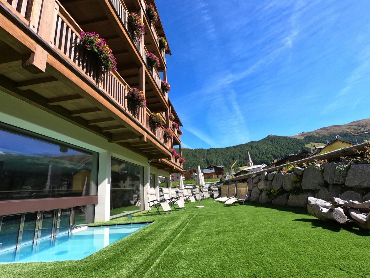 Francesin Active Hotel ليفينو المظهر الخارجي الصورة