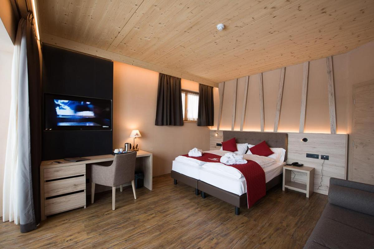 Francesin Active Hotel ليفينو المظهر الخارجي الصورة